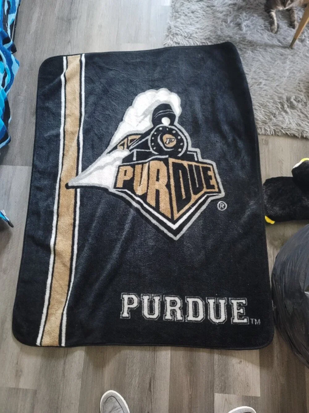 Black and gold Purdue University Boilermakers blanket - approx 44